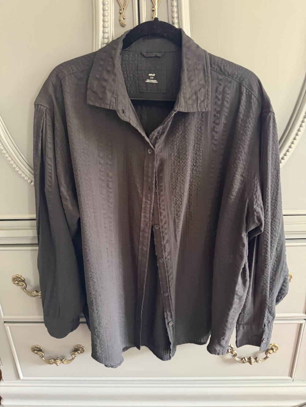 aerie Women's Textured Button-Front Blouse - Gray